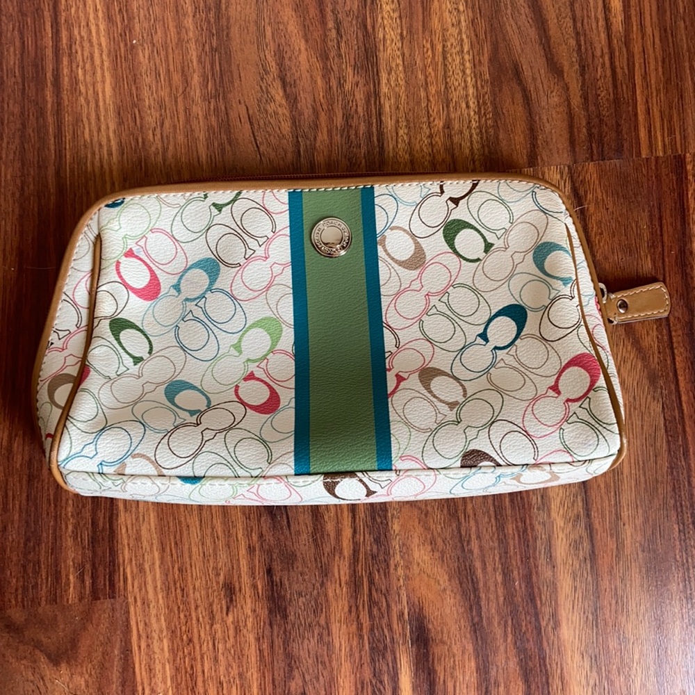 Coach Cosmetic Makeup Bag
